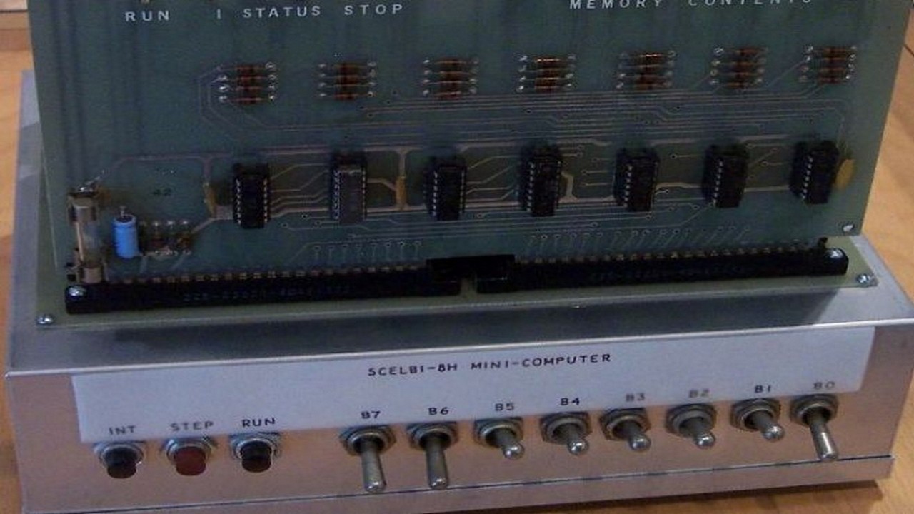 primer ordenador basado en kit
