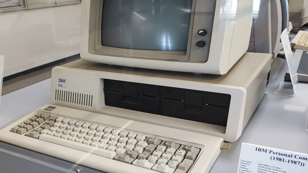 single-video-image